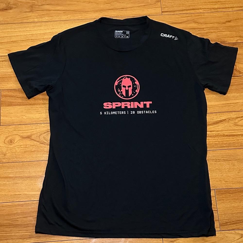 SpartanBlack and Red Sprint Woman’s XXL Tee